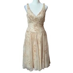 Carmen Marc Valvo Signature Silk Ruched Burnout Floral Dress Champagne Size 2